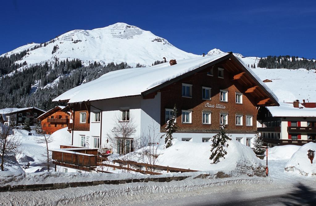 Haus Wallis Hotel Lech am Arlberg Szoba fotó